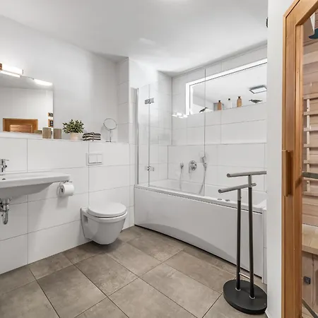 Sealove 1- Eg, Hafenblick, Terrasse, Hund, Infrarotsauna Und Whirlwanne * Ольпениц